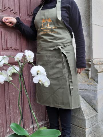Tablier jardin couleur kaki Château de Chaumont-sur-Loire